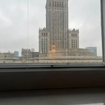Stylish Apt, Palace View Warschau